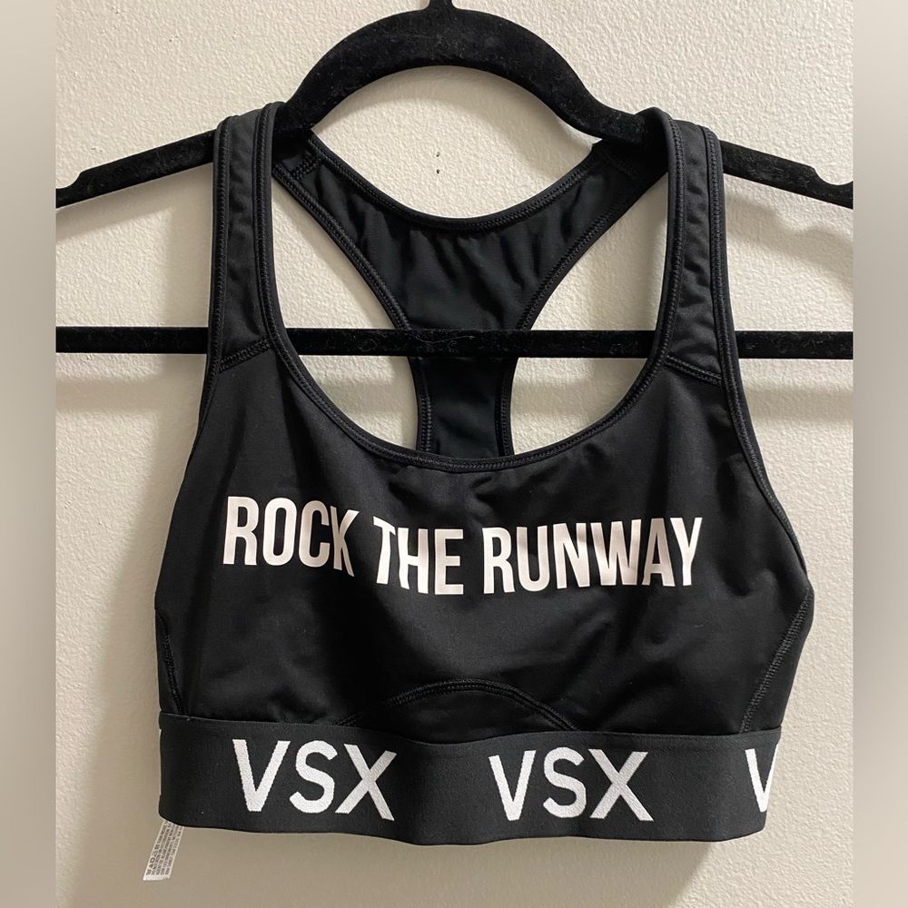 Victoria’s Secret Sport Rock the Runway Sports Bra